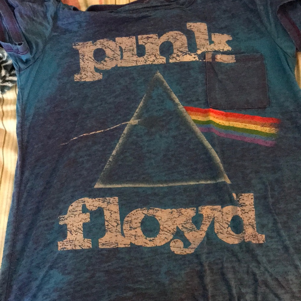 Pink Floyd dark side of the moon shirt
